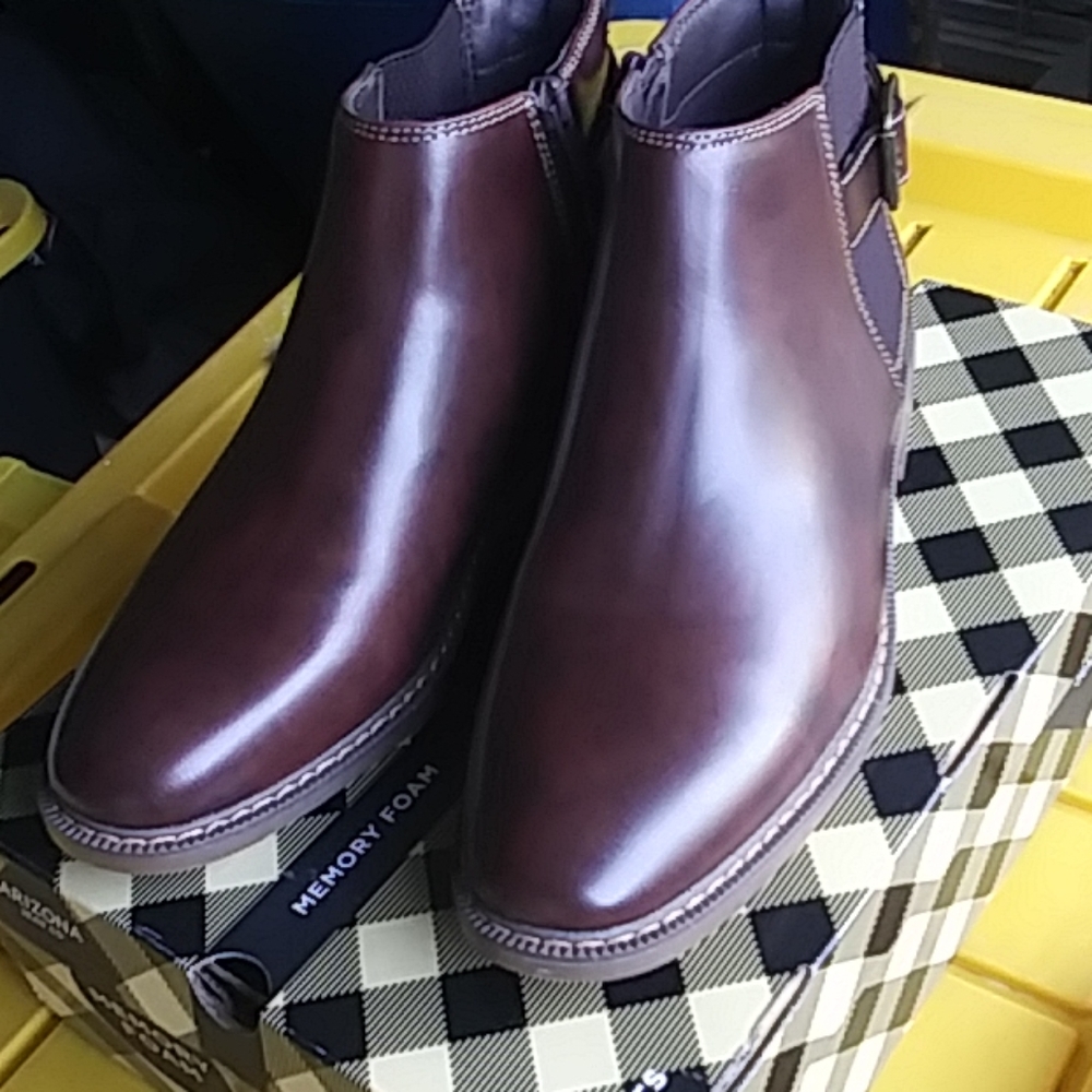 Mens Arizona boots 8.5